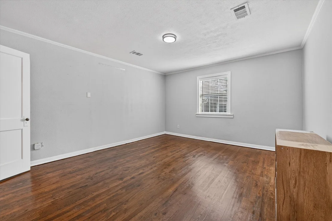 Photo of 2129 Cardinal Lane
