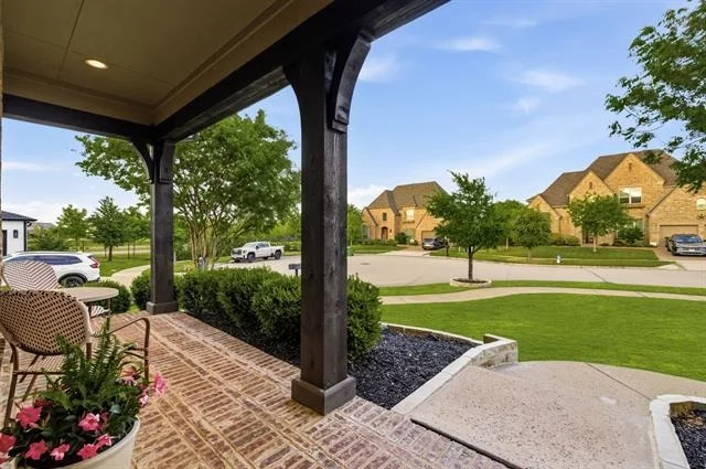 Photo of 710 Almeda Lane