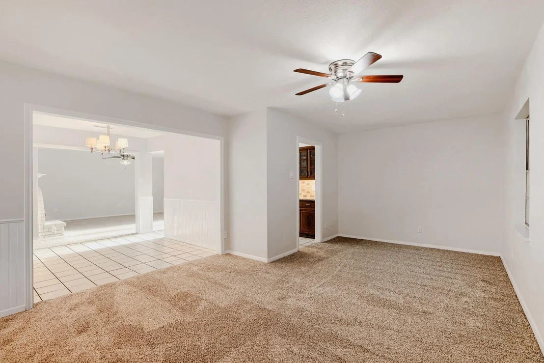 Photo of 1309 Whitehall Drive