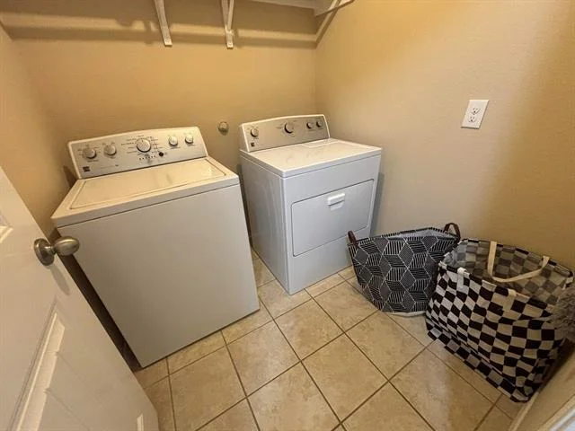 Photo of 912 Platinum Drive