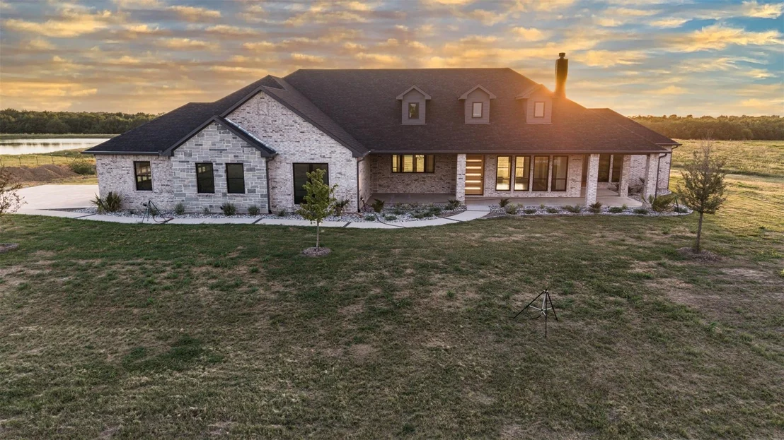 Photo of 4112 County Road 1098