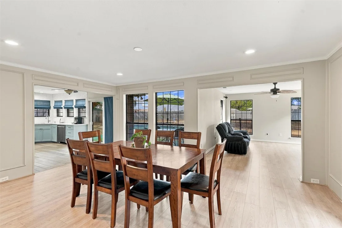 Photo of 3817 Periwinkle Street