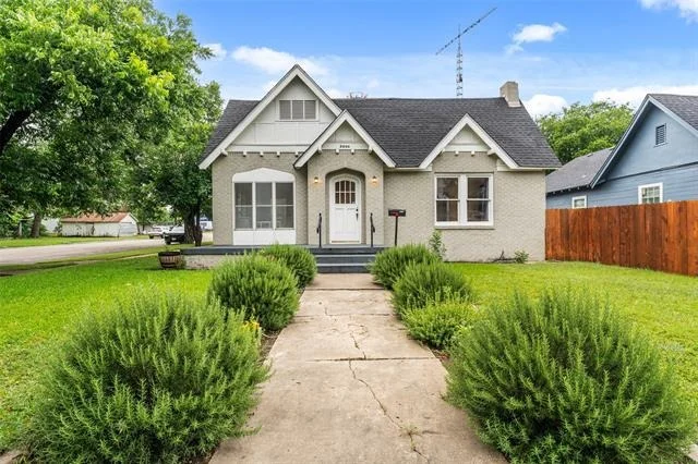 Photo of 2600 N 17th Street