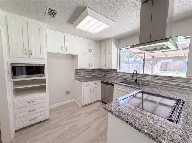 Photo of 2136 Mountainview Drive
