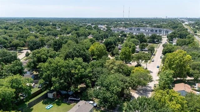 Photo of 1116 Edgefield Drive