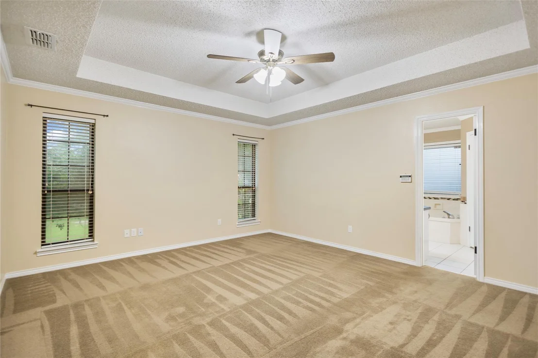 Photo of 121 Crestview Street