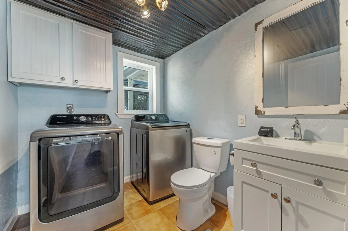 Photo of 9910A Archer Lane