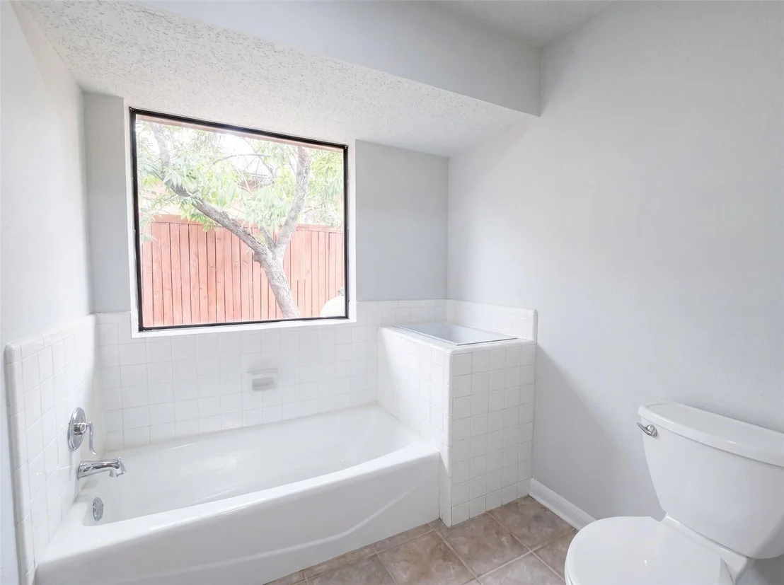 Photo of 1604 Danube Lane