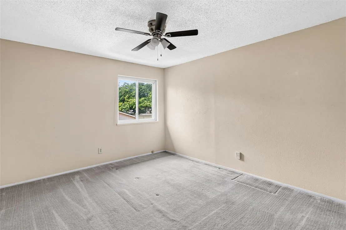 Photo of 3302 Ivanhoe Lane