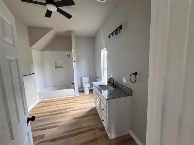 Photo of 700 Avenue H