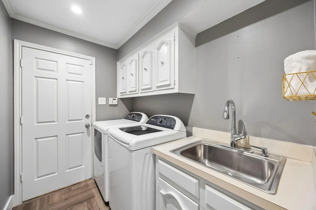 Photo of 5833 Gallant Fox Lane