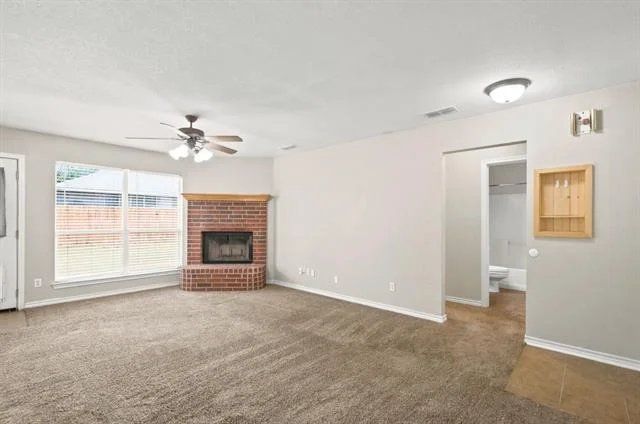 Photo of 613 N Avenue D