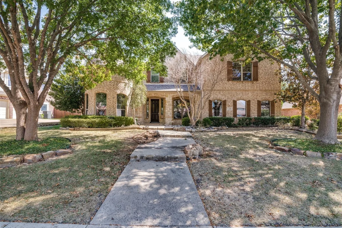 Photo of 522 Oakhurst Drive