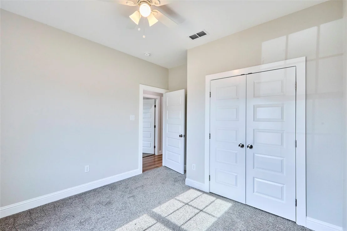 Photo of 3922 National Drive