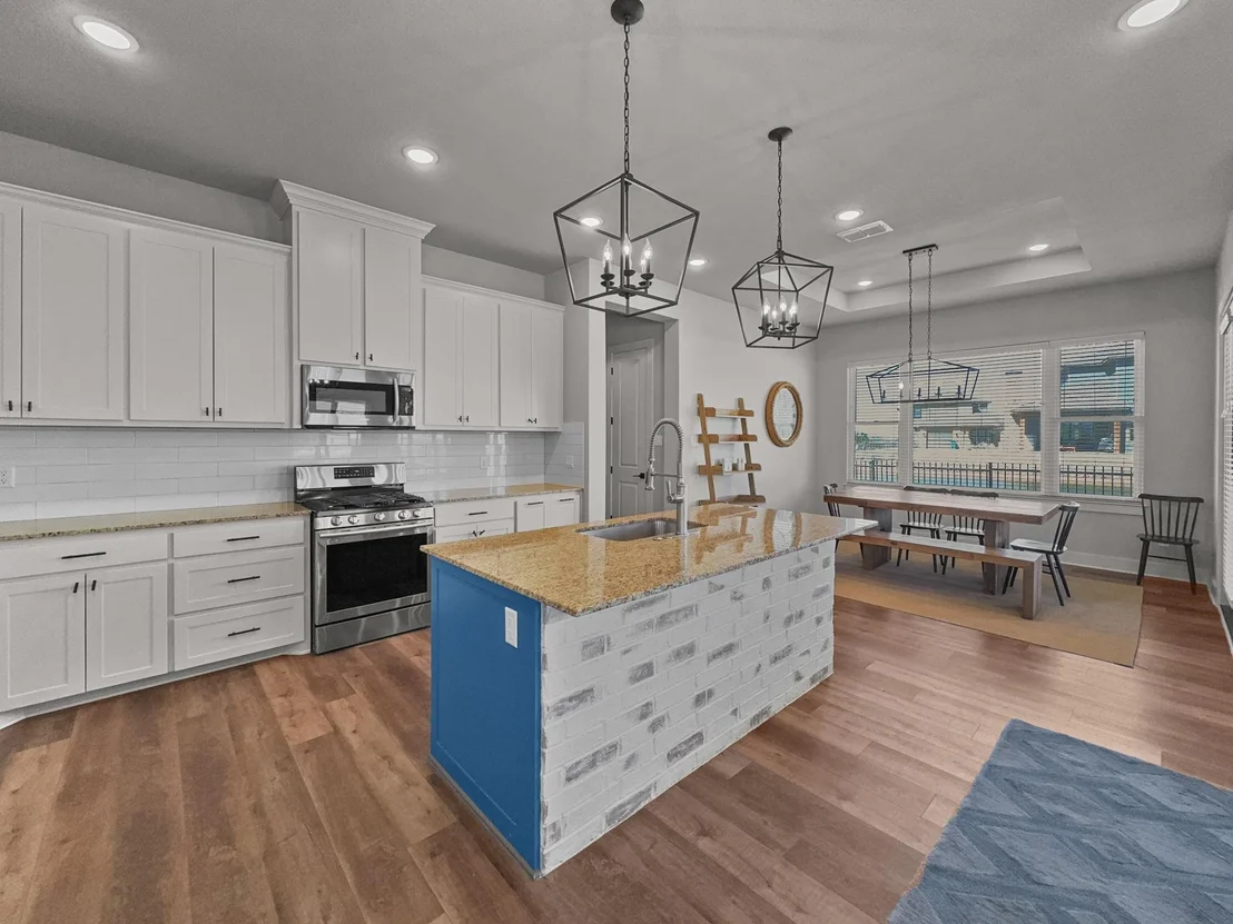 Photo of 1044 Chapel Ridge Road