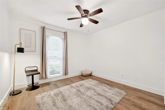 Photo of 5917 Maple Lane