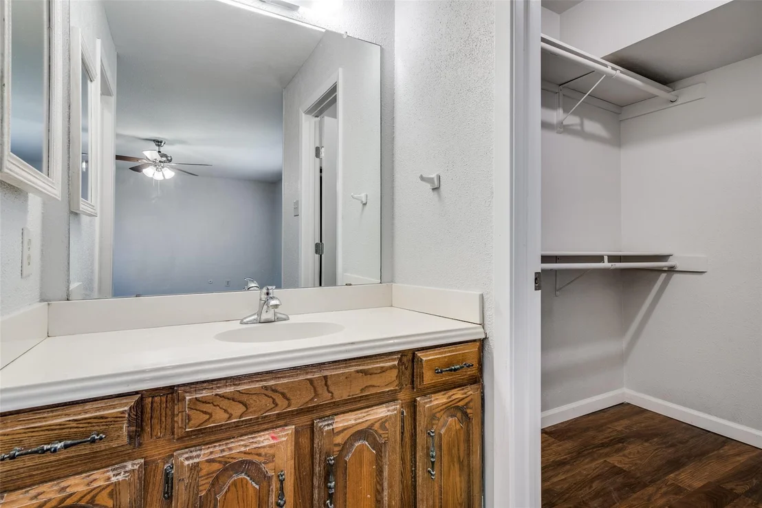 Photo of 2913 Concord Drive