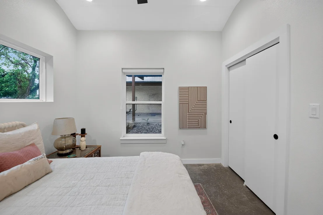 Photo of 802 Stevens Street