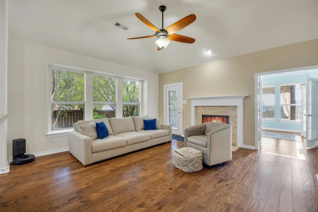 Photo of 12701 Welsh Walk