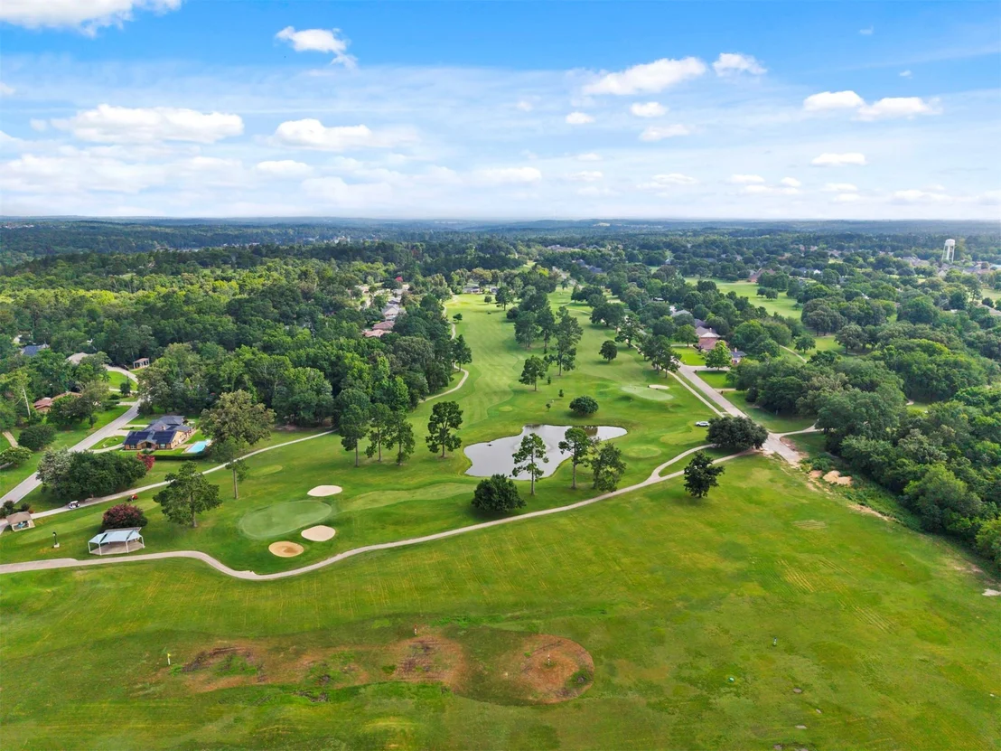 Photo of 1656 Pineview Lane