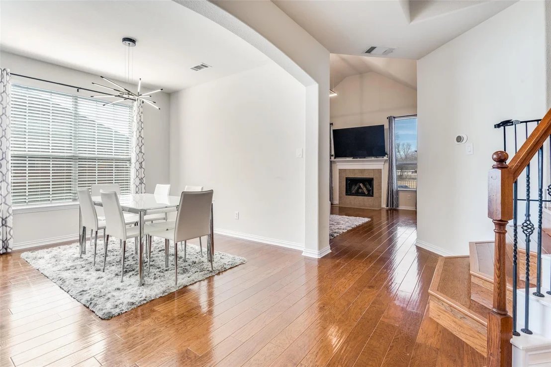 Photo of 3025 Glenbrook Drive