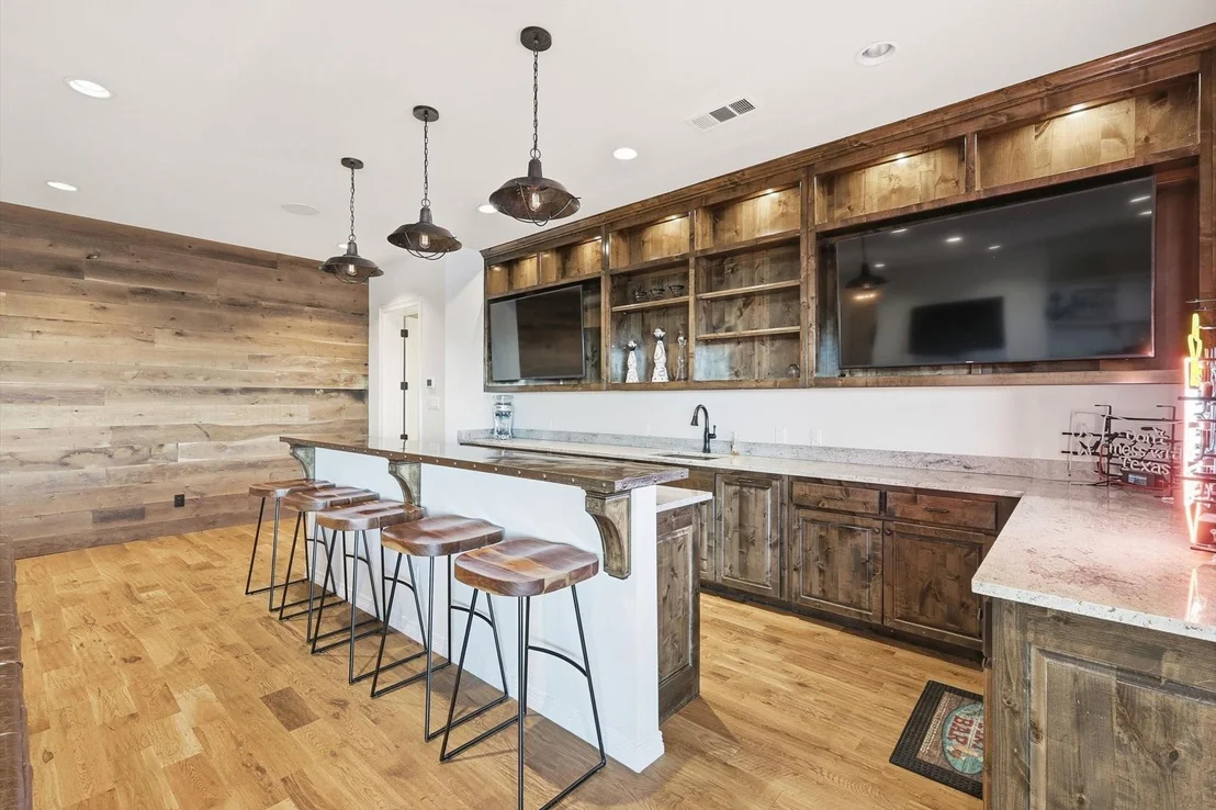 Photo of 7105 W Hells Gate Drive