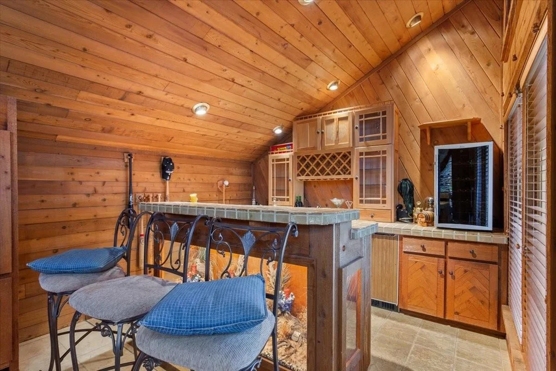 Photo of 3724 Greenleaf Drive