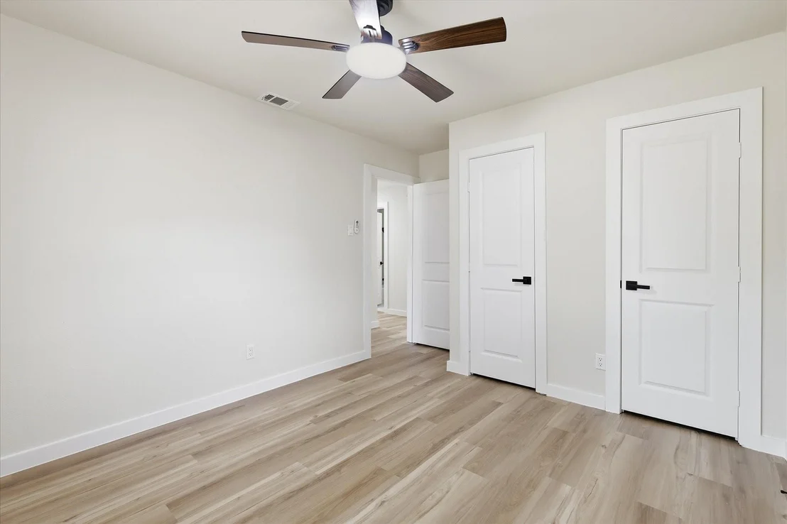 Photo of 419 Summit Drive