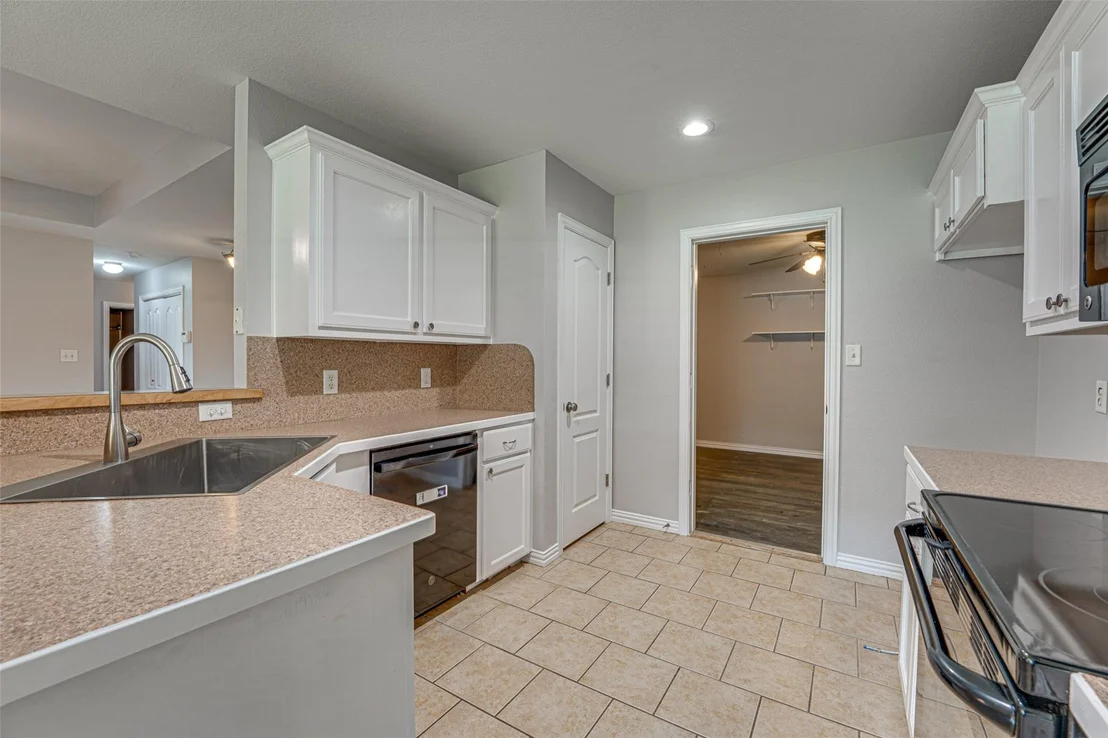 Photo of 2206 Kaitlyn Circle