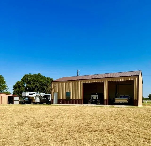 Photo of 1108 County Road 4360