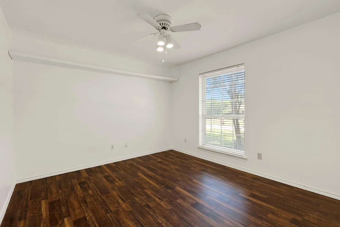 Photo of 2207 Glen Forest Lane