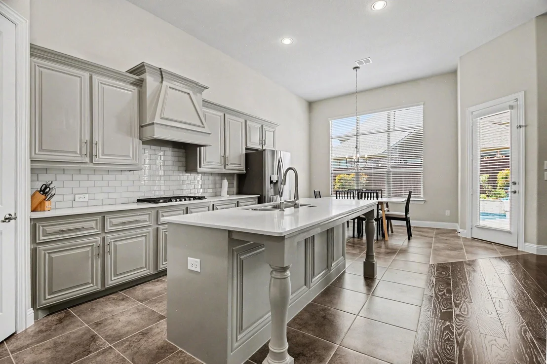 Photo of 3323 Royal Ridge Drive