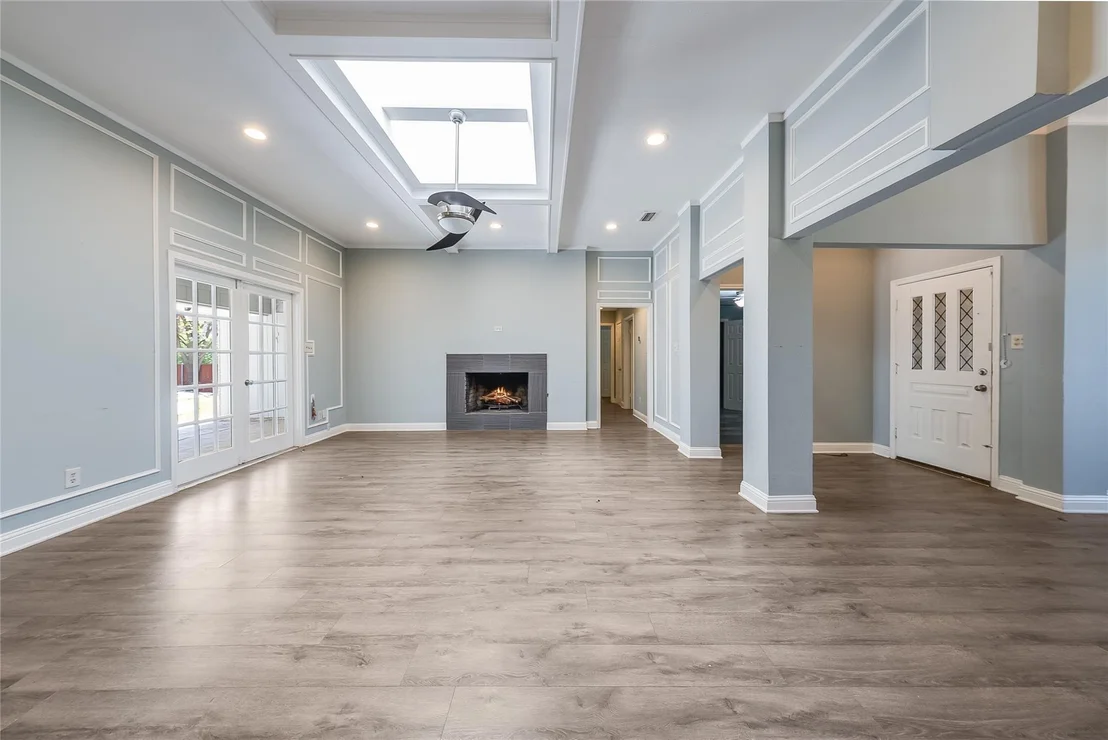 Photo of 2300 San Gabriel Drive