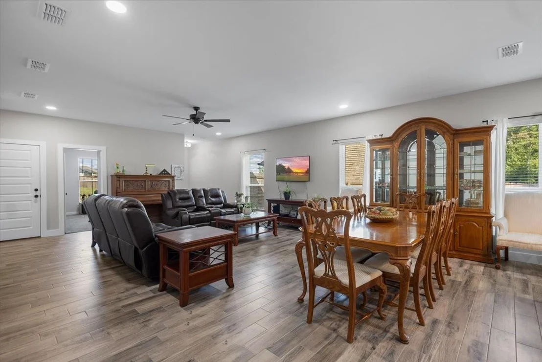 Photo of 16134 Crossing Circle