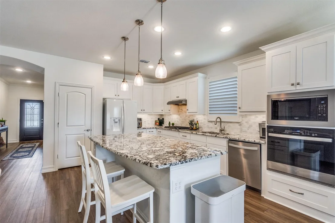 Photo of 424 Long Pines Drive
