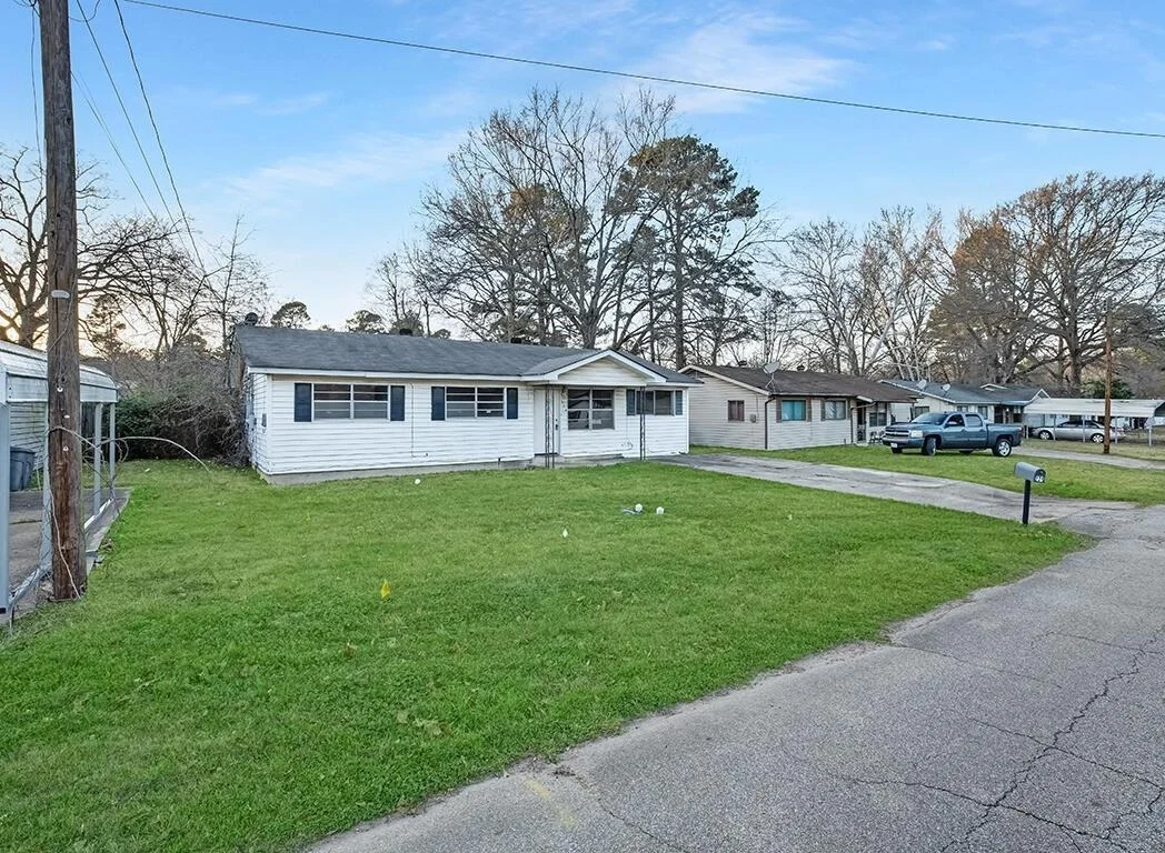 Photo of 224 Shellwood Drive