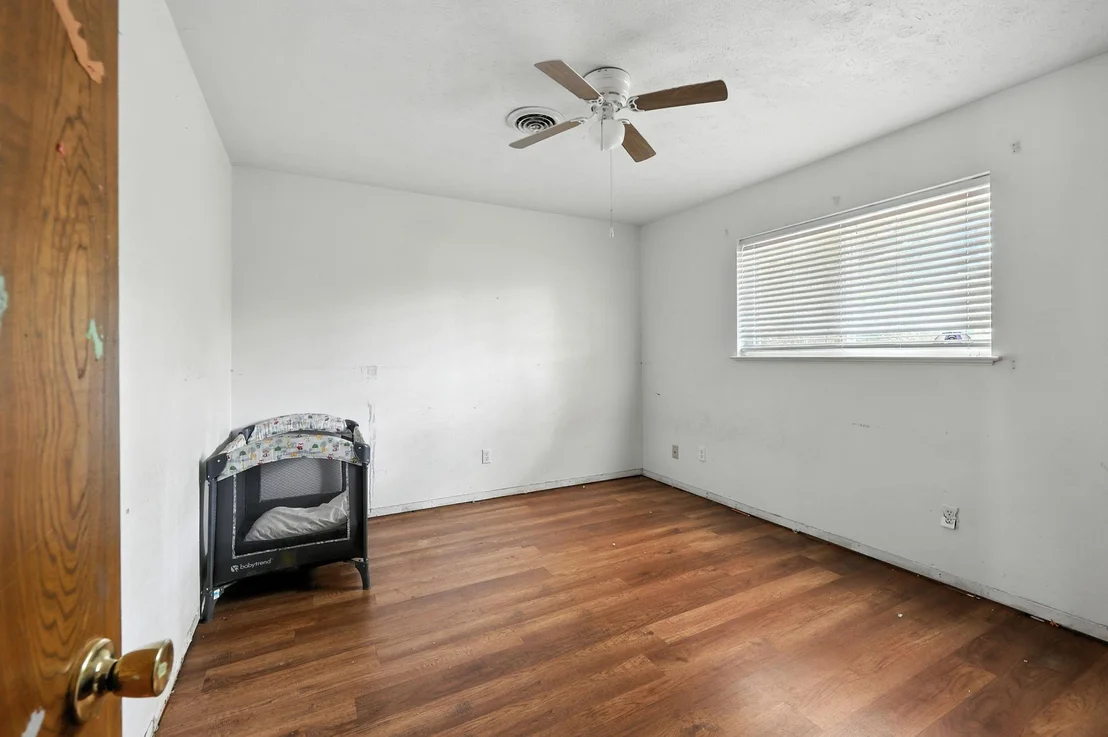 Photo of 2304 Royal Acres Drive