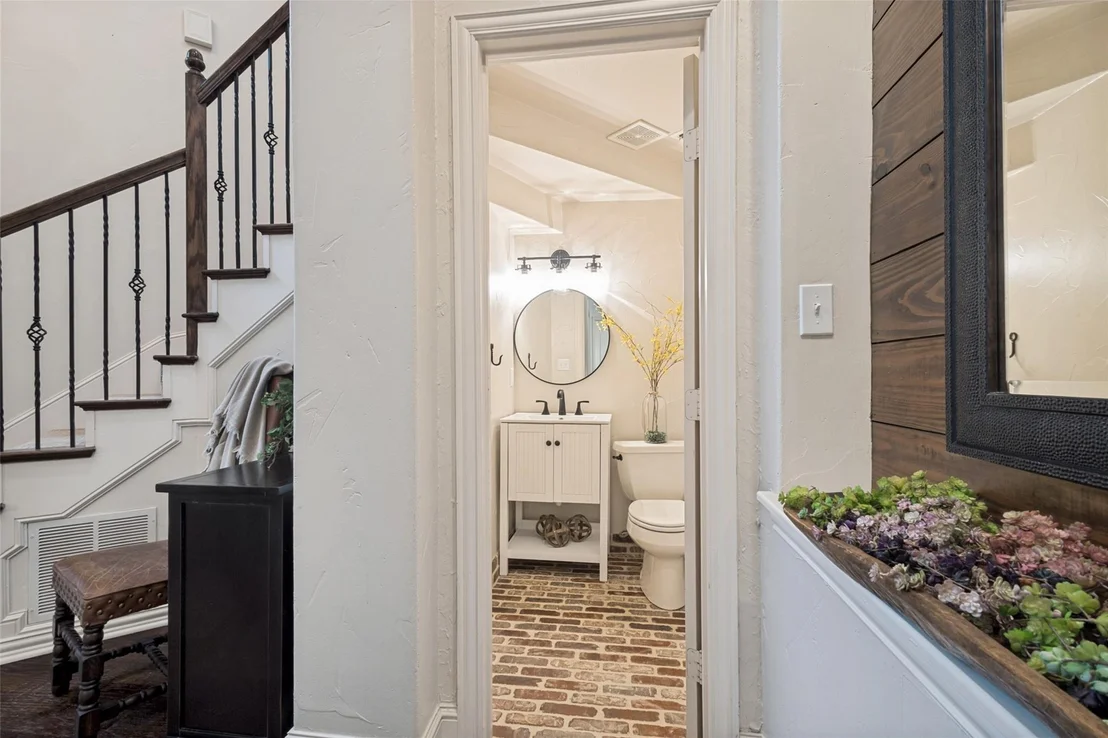 Photo of 8140 Steeplechase Circle