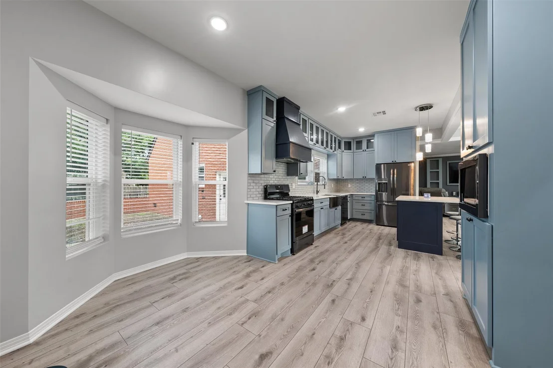Photo of 700 Jackson