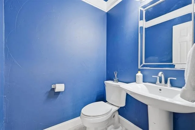 Photo of 1048 Basilwood Drive