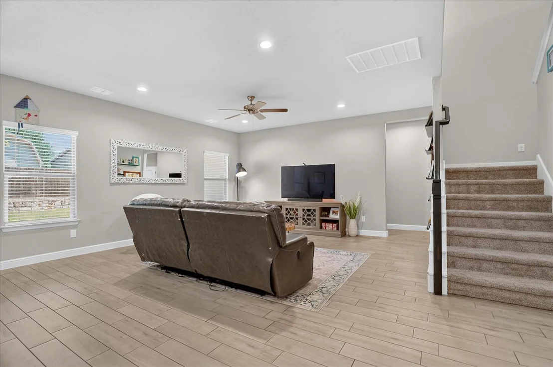 Photo of 1425 Bennett Drive