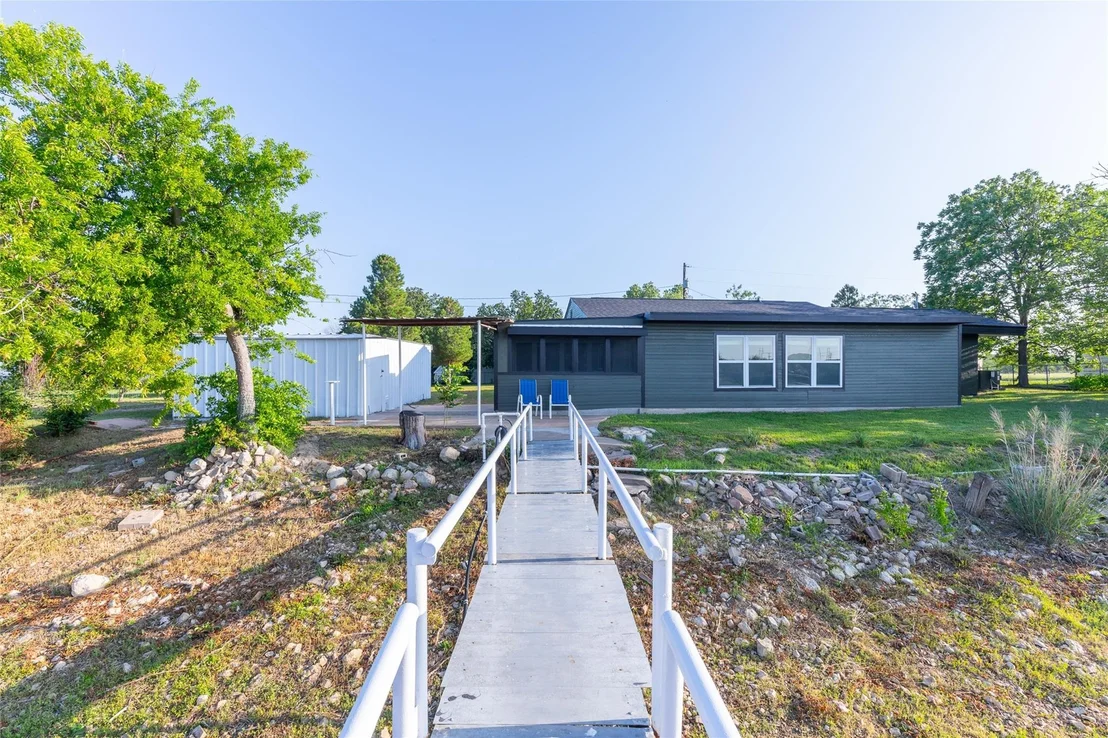 Photo of 236 War Paint Road