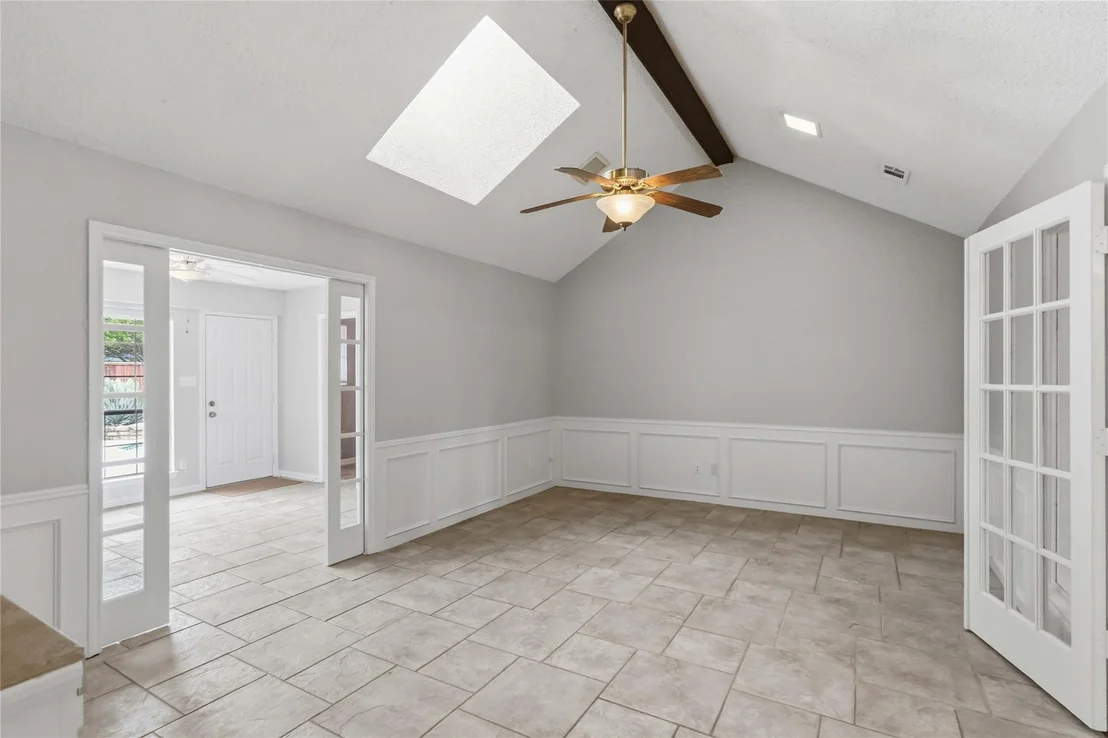 Photo of 200 Sunny Crest Drive