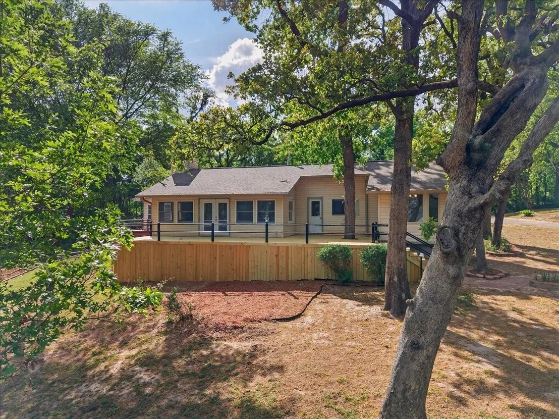 Photo of 102 Summerall Drive