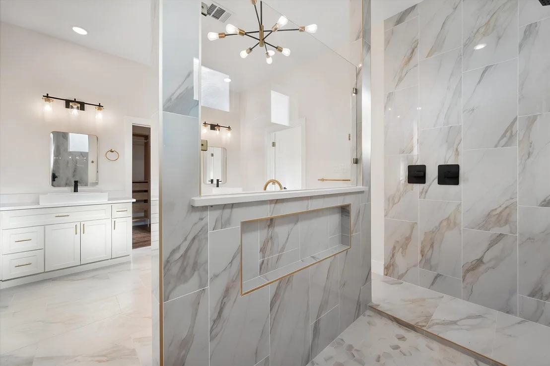 Photo of 554 Shoreside Drive