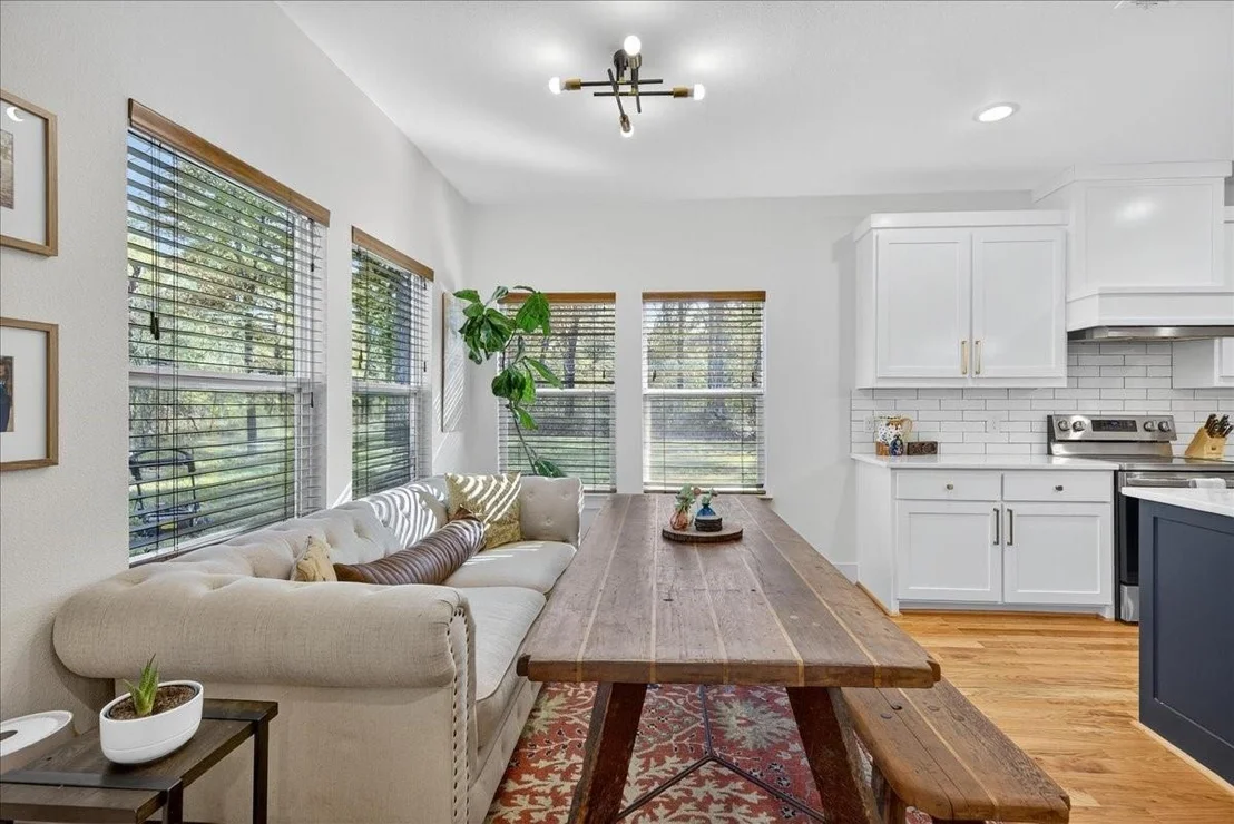 Photo of 206 Parkside Drive