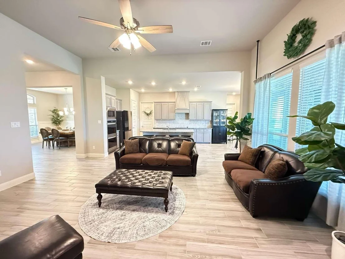Photo of 1549 Lynx Loop