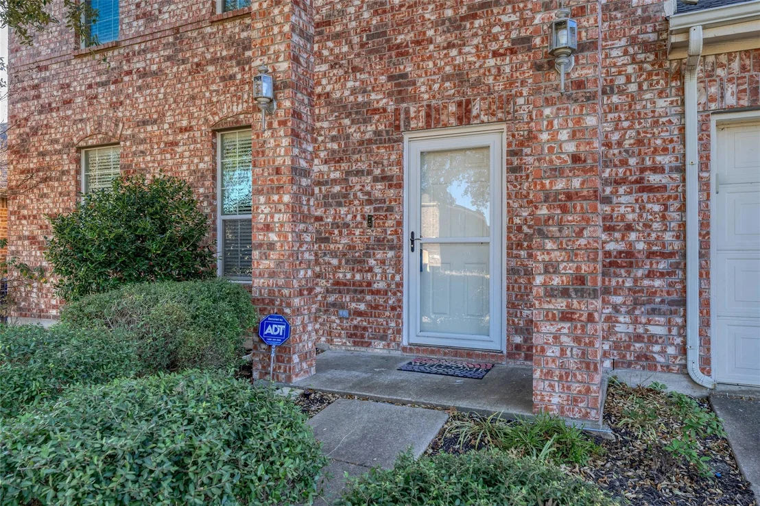 Photo of 1514 Hanover Lane