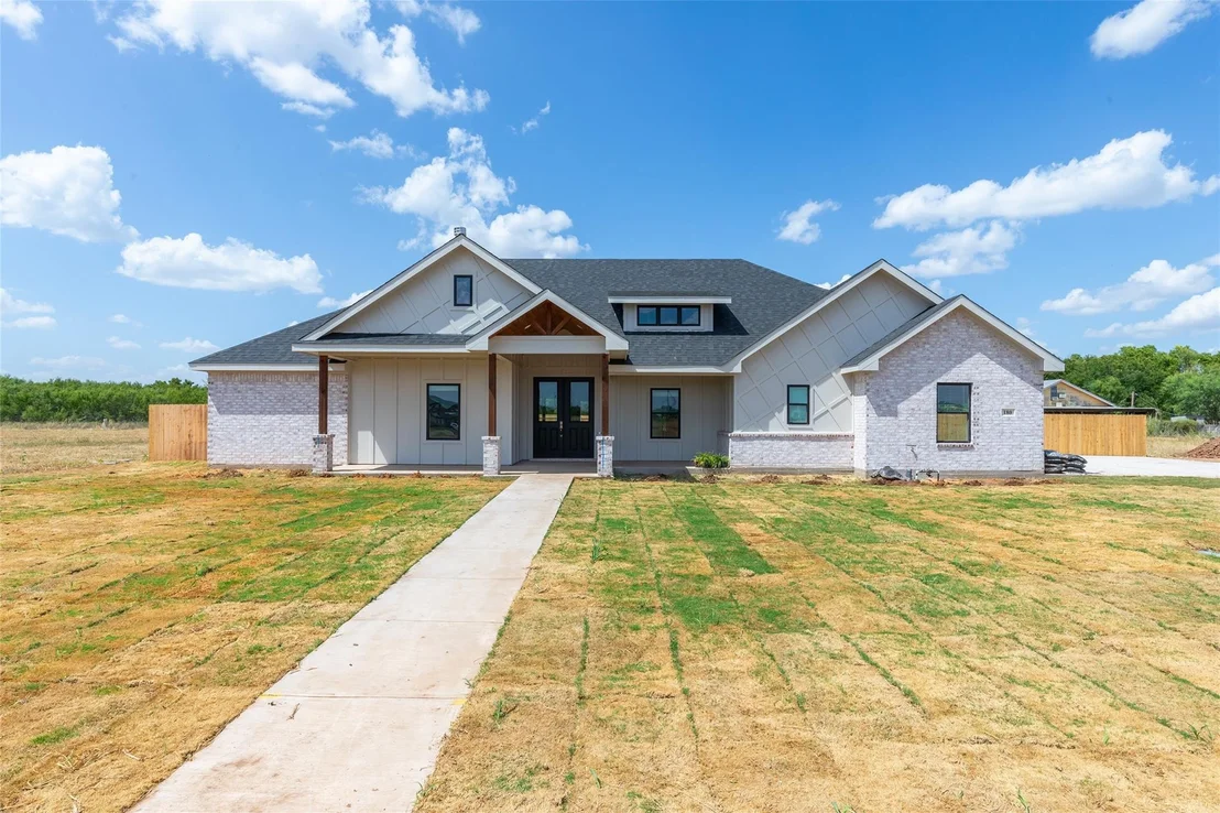 Photo of 180 Elk Horn Drive