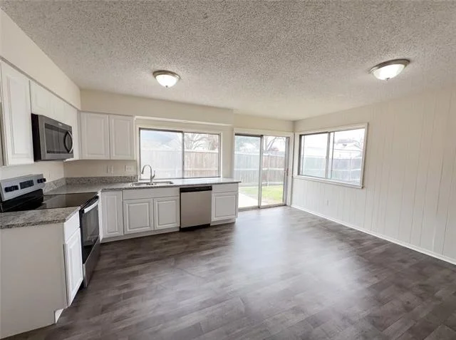 Photo of 606 Via Corona